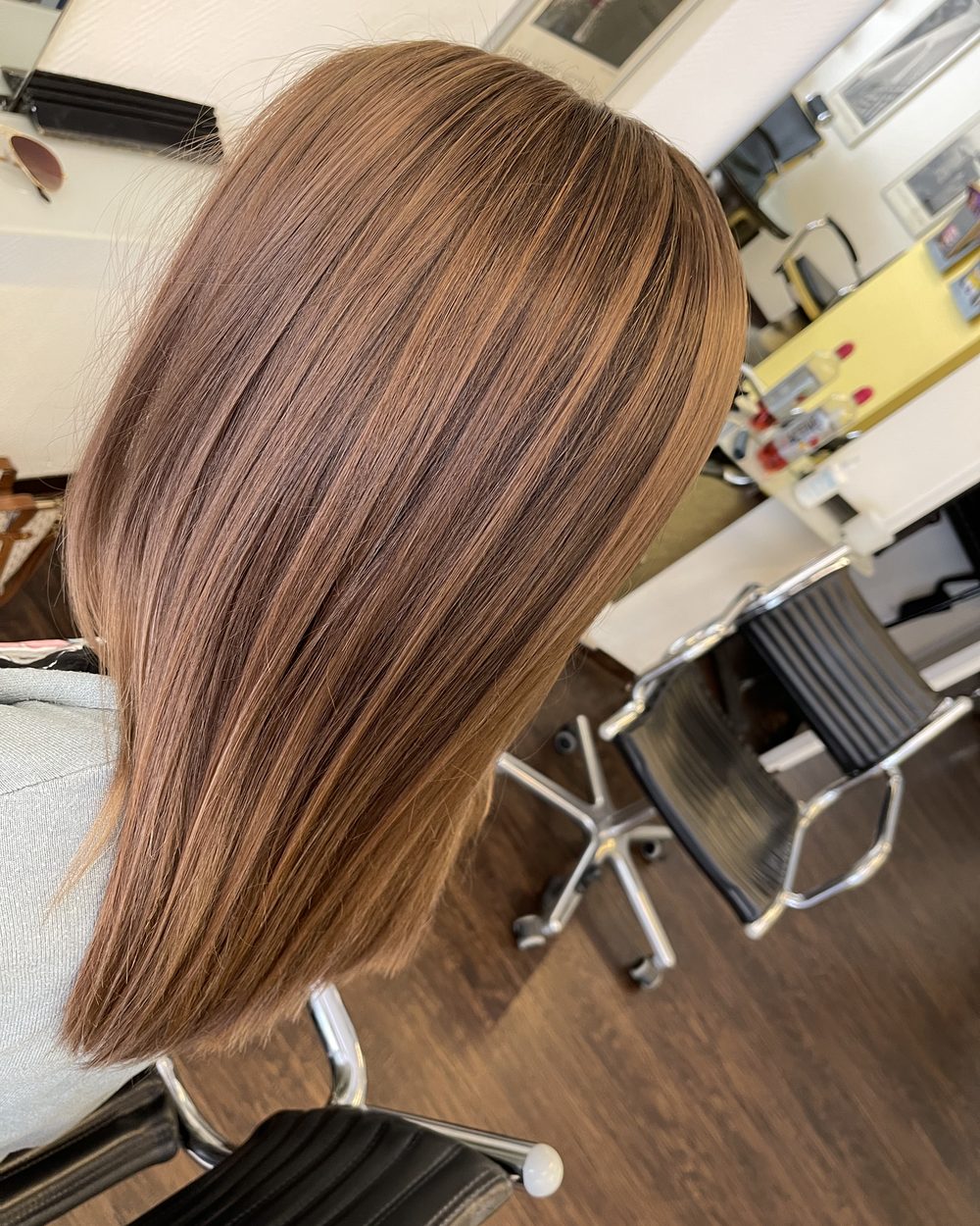 Balayage glatt gestylt, Farbarbeit bei HAIR and STYLE Mannheim